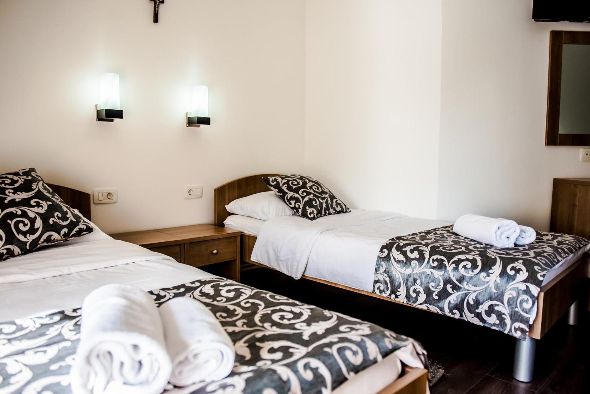 Hotel Villa Monako Međugorje Esterno foto