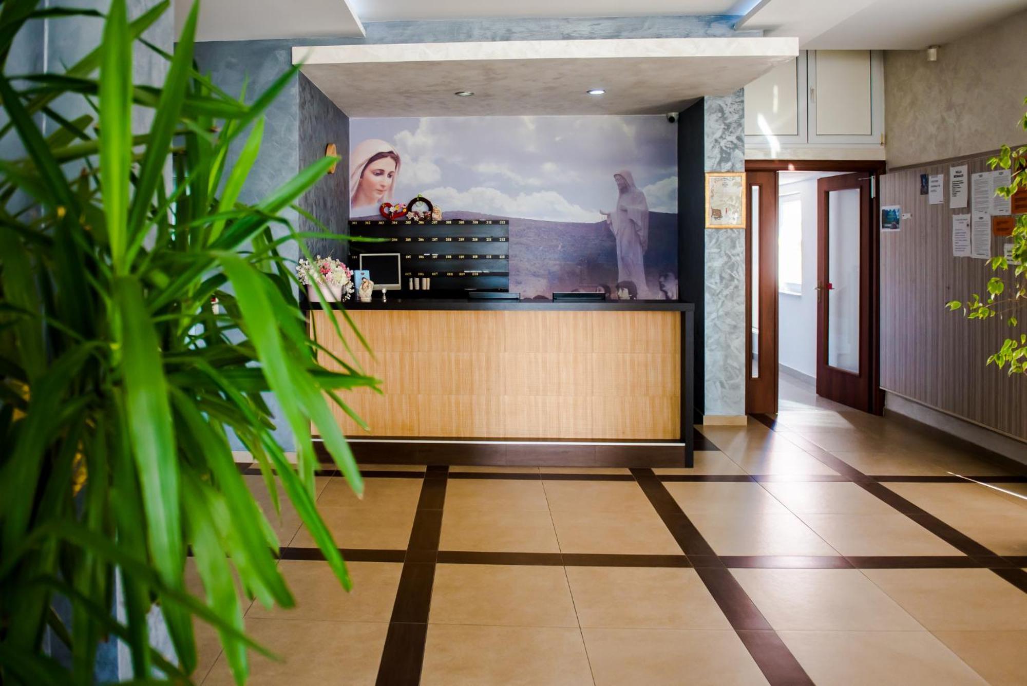 Hotel Villa Monako Međugorje Esterno foto
