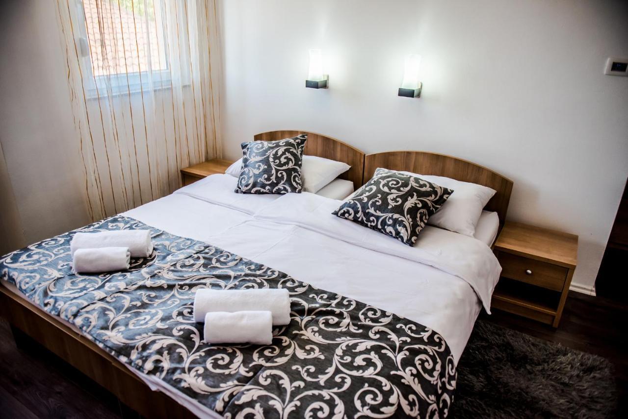 Hotel Villa Monako Međugorje Esterno foto